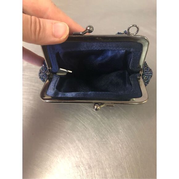 Vintage Sasha Women’s Blue and Purple Heavily Beaded Kiss Lock Evening Formal Ha - Picture 3 of 7